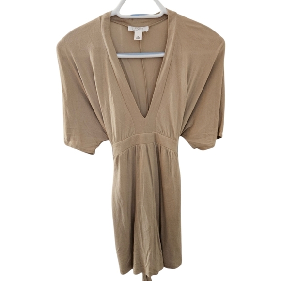 LOFT Tops - Loft Ladies V Neck Jersey Tshirt with Ties Size M​​​​​
